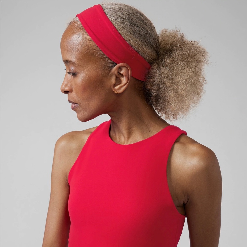 (3) Athleta: Vital Headband in Powervita - Picture 4 of 11
